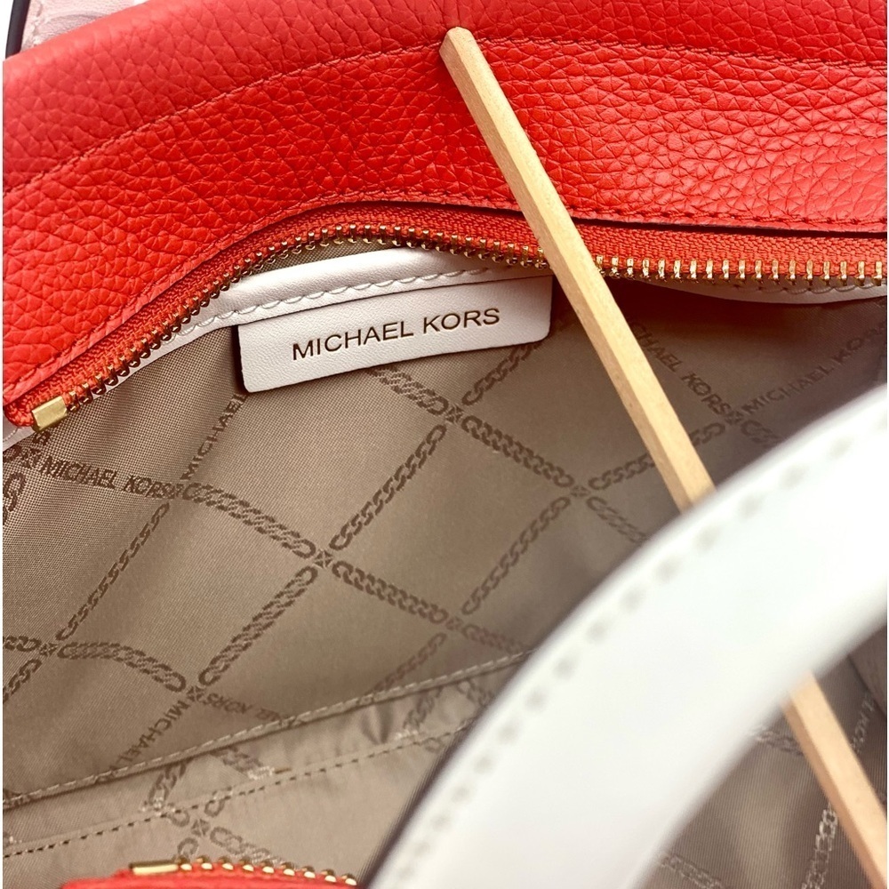 Michael Kors Gigi Small Embossed Pebbled Leather Messenger Bag - Picture 8 of 16